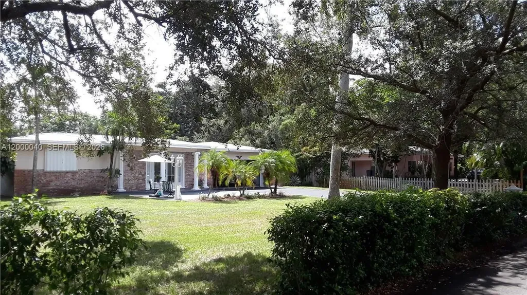 4020 SW 2nd Street Plantation FL 33317