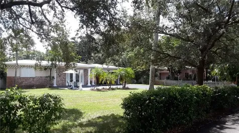 4020 SW 2nd Street Plantation FL 33317