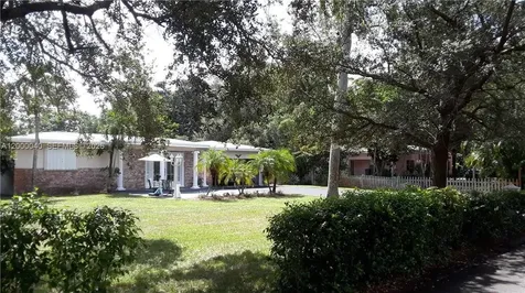 4020 SW 2nd Street Plantation FL 33317