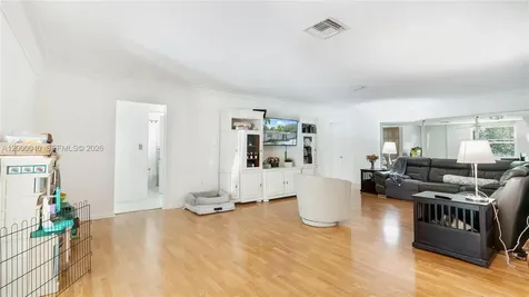 4020 SW 2nd Street Plantation FL 33317