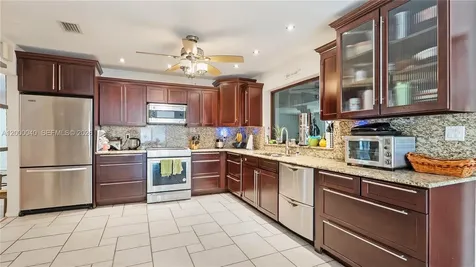 4020 SW 2nd Street Plantation FL 33317