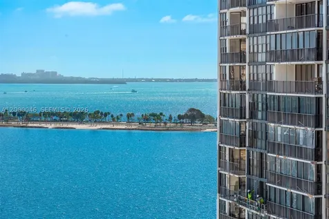 1915 Brickell Avenue Miami FL 33129