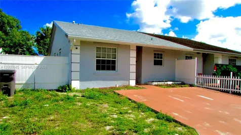 5412 Cannon Way West Palm Beach FL 33415