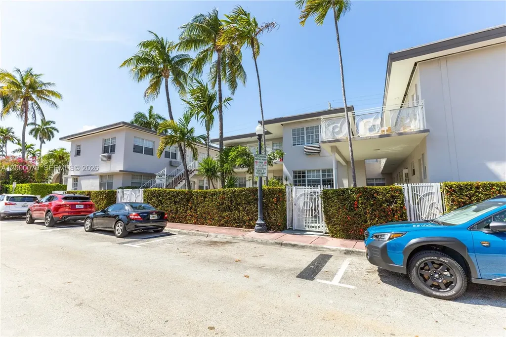 717 Espanola Way Miami Beach FL 33139