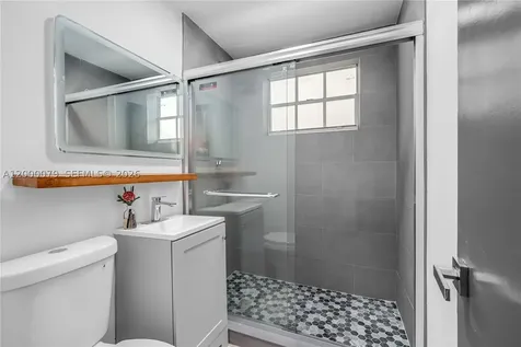 717 Espanola Way Miami Beach FL 33139