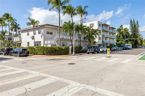 717 Espanola Way Miami Beach FL 33139