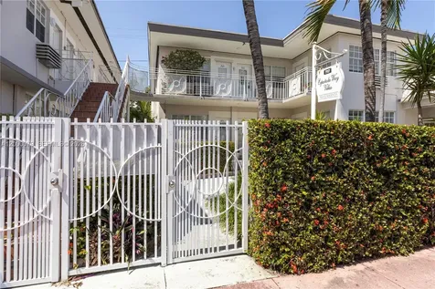 717 Espanola Way Miami Beach FL 33139