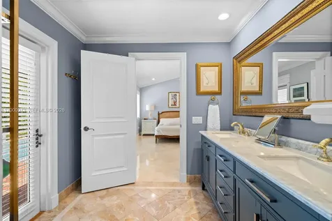 731 Calatrava Avenue Coral Gables FL 33143