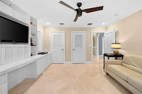 731 Calatrava Avenue Coral Gables FL 33143