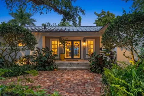 731 Calatrava Avenue Coral Gables FL 33143
