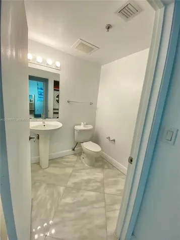 601 NE 36th Street Miami FL 33137