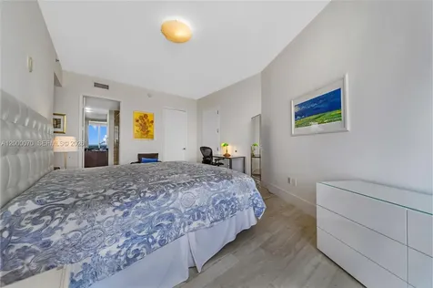 Sunny Isles Beach FL 33160