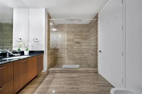 Sunny Isles Beach FL 33160