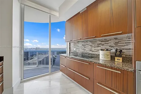 Sunny Isles Beach FL 33160