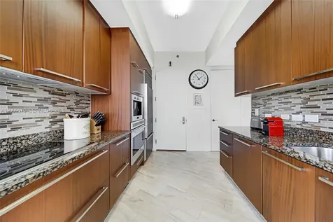 Sunny Isles Beach FL 33160