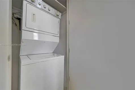 Sunny Isles Beach FL 33160