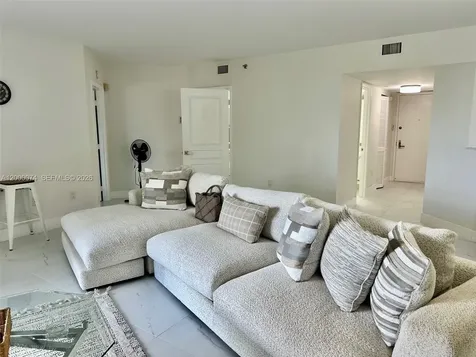 8925 Collins Avenue Surfside FL 33154