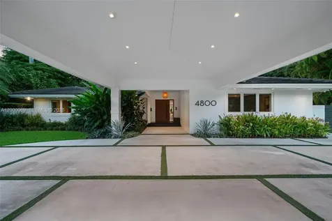 4800 Bay Point Road Miami FL 33137