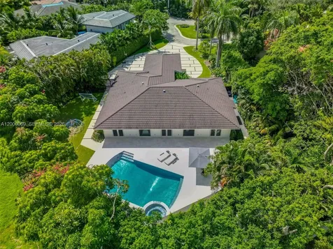 4800 Bay Point Road Miami FL 33137