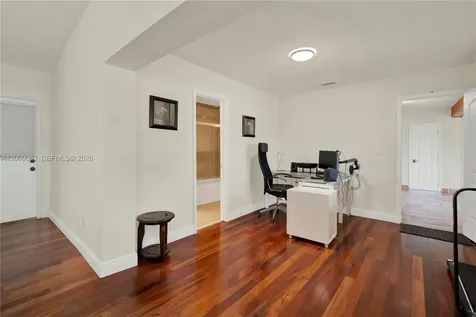 9401 Jamaica Drive Cutler Bay FL 33189