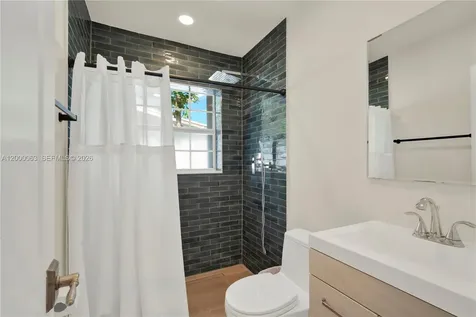 9401 Jamaica Drive Cutler Bay FL 33189