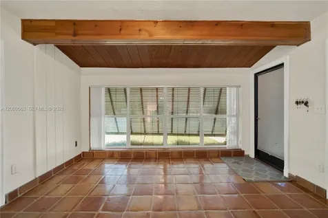 9401 Jamaica Drive Cutler Bay FL 33189
