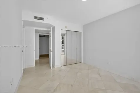 18671 Collins Avenue Sunny Isles Beach FL 33160