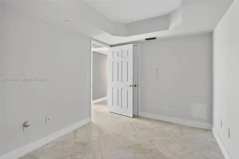 18671 Collins Avenue Sunny Isles Beach FL 33160