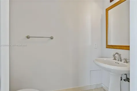 18671 Collins Avenue Sunny Isles Beach FL 33160