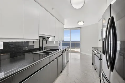 18671 Collins Avenue Sunny Isles Beach FL 33160