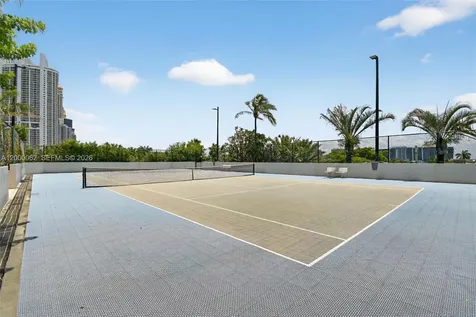 18671 Collins Avenue Sunny Isles Beach FL 33160