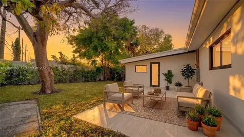 12600 Ixora Road North Miami FL 33181