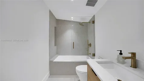 12600 Ixora Road North Miami FL 33181