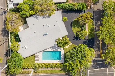 12600 Ixora Road North Miami FL 33181