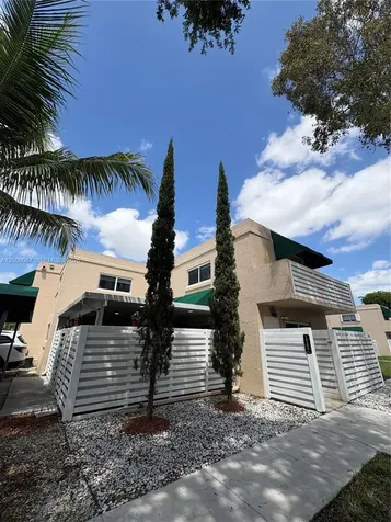 14343 SW 97th Lane Miami FL 33186