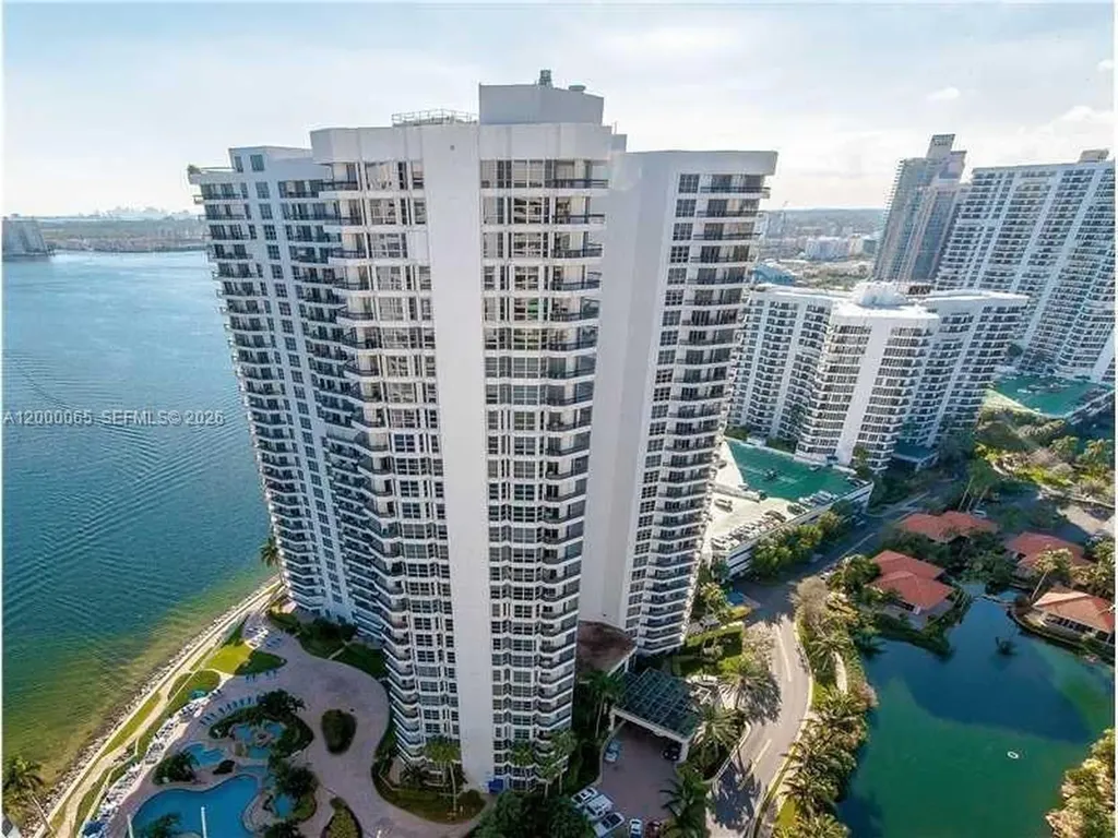 19101 NE 36th Court Aventura FL 33180