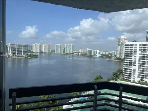 19101 NE 36th Court Aventura FL 33180