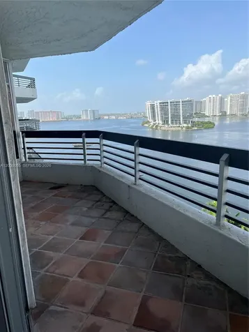 19101 NE 36th Court Aventura FL 33180