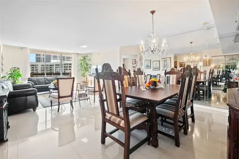 19101 NE 36th Court Aventura FL 33180