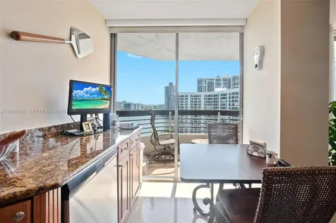 19101 NE 36th Court Aventura FL 33180