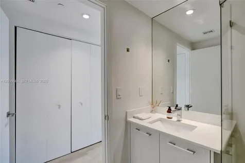 45 SW 9th Street Miami FL 33130