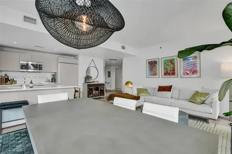 45 SW 9th Street Miami FL 33130