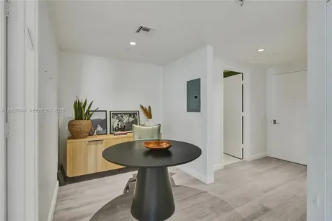 45 SW 9th Street Miami FL 33130