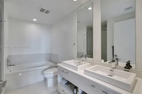 45 SW 9th Street Miami FL 33130