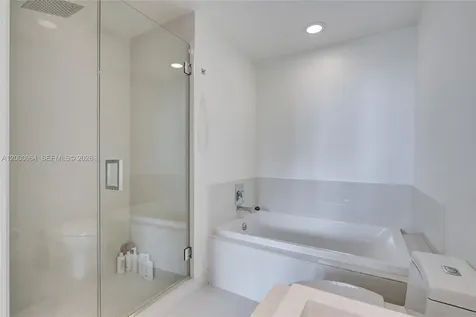 45 SW 9th Street Miami FL 33130