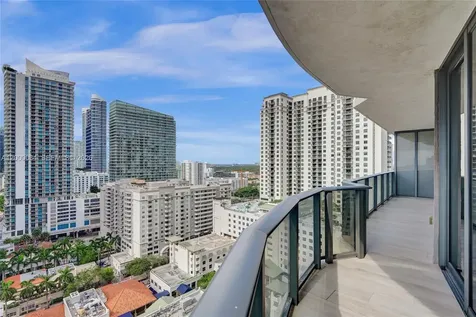 45 SW 9th Street Miami FL 33130