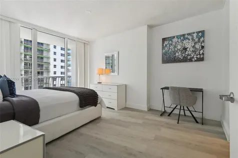 1750 N Bayshore Drive Miami FL 33137