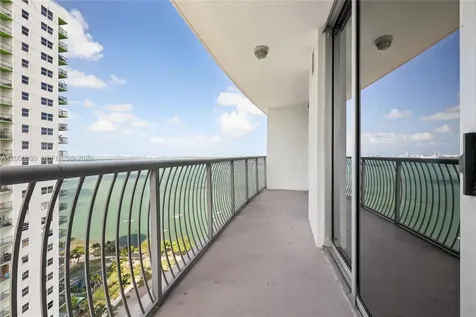1750 N Bayshore Drive Miami FL 33137