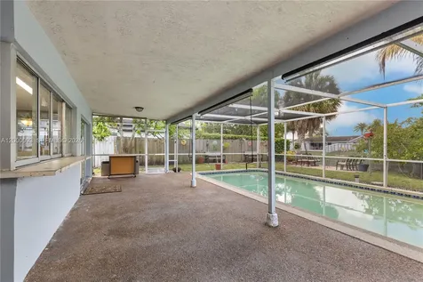 3012 Canal Road Miramar FL 33025