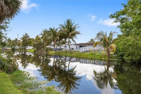 3012 Canal Road Miramar FL 33025